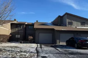 2S405 Emerald Green Dr, Warrenville, IL 60555 - Photo 1