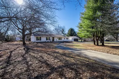 3009 E Oakland Avenue, Bloomington, IL 61704 - Photo 38