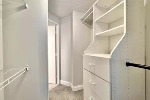 195 N Harbor Dr, Chicago, IL 60601 - Photo 26