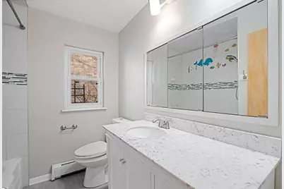 7303 N Kildare Avenue, Lincolnwood, IL 60712 - Photo 14