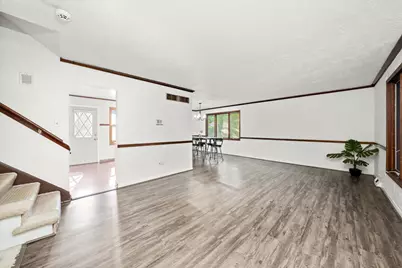 22434 Pleasant Drive, Richton Park, IL 60471 - Photo 2
