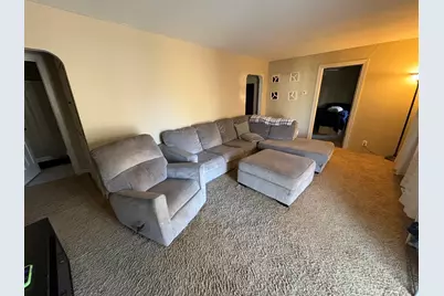 1154 N Franklin Street #1, Salem, IL 62881 - Photo 4