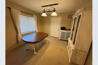 1154 N Franklin Street #1, Salem, IL 62881 - Photo 8