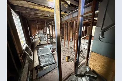 7927 S Colfax Avenue, Chicago, IL 60617 - Photo 4