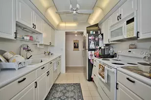 4901 Golf Rd, Skokie, IL 60077 - Photo 22