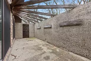 330 S Barrington Rd, Barrington, IL 60010 - Photo 14