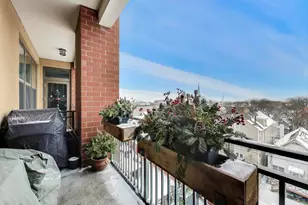 3140 N Sheffield Ave, Chicago, IL 60657 - Photo 12