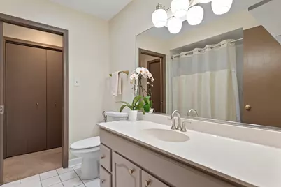 5319 Martha Lane, Oak Forest, IL 60452 - Photo 12