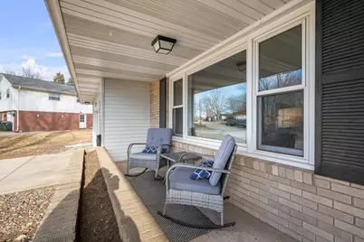 226 Hillcrest Drive, Geneseo, IL 61254 - Photo 4