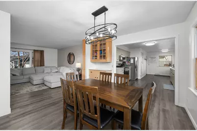 226 Hillcrest Drive, Geneseo, IL 61254 - Photo 6