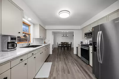 226 Hillcrest Drive, Geneseo, IL 61254 - Photo 20