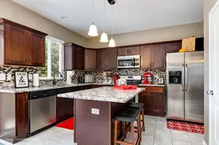 103 S Cranberry St, Bolingbrook, IL 60490 - Photo 6