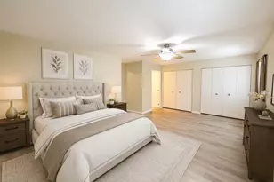 205 Auburn Ct, Saint Charles, IL 60174 - Photo 10