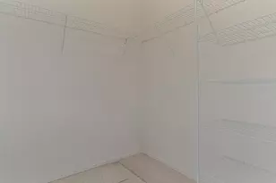 386 Gladstone Ln, Elgin, IL 60120 - Photo 20