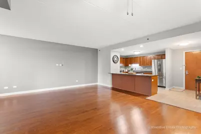 875 E 22nd Street #118, Lombard, IL 60148 - Photo 6