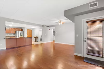 875 E 22nd Street #118, Lombard, IL 60148 - Photo 8