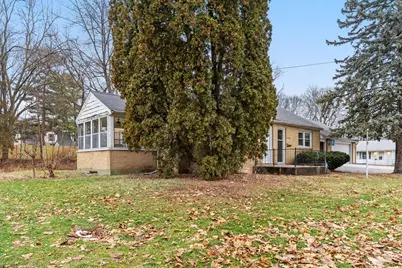 920 Oakley Avenue, Rockford, IL 61101 - Photo 2