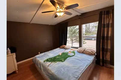 1021 Springdale Lane, Dekalb, IL 60115 - Photo 6