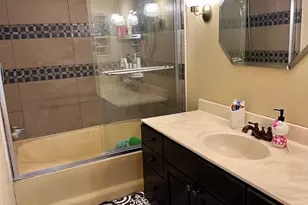 1021 Springdale Ln, Dekalb, IL 60115 - Photo 10