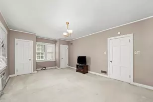 229 Country Club Rd, Chicago Heights, IL 60411 - Photo 18