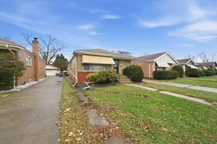 13921 S Stewart Ave, Riverdale, IL 60827 - Photo 16