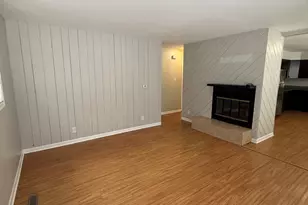 803 Dorman Dr, Streamwood, IL 60107 - Photo 2