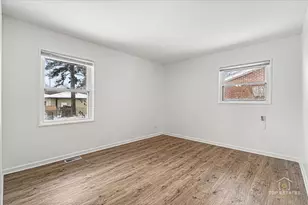 369 Bianco Dr, Elk Grove Village, IL 60007 - Photo 20