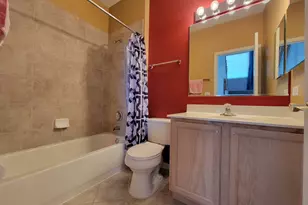 609 Prestwick Ln, Wheeling, IL 60090 - Photo 8