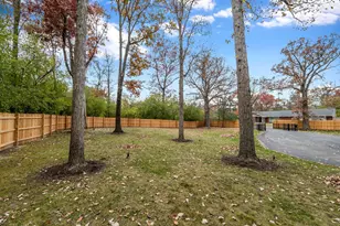 15160 W Oak Spring Rd, Libertyville, IL 60048 - Photo 14