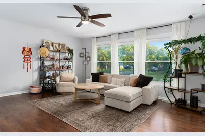 1591 Hillcrest Avenue, Hanover Park, IL 60133 - Photo 2