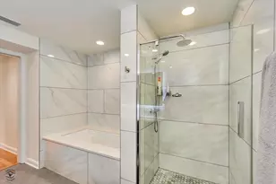 60 E Monroe St, Chicago, IL 60603 - Photo 22