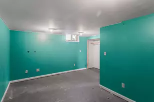 300 E Warren St, Leroy, IL 61752 - Photo 20