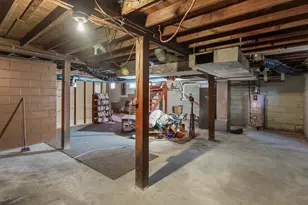 300 E Warren St, Leroy, IL 61752 - Photo 22