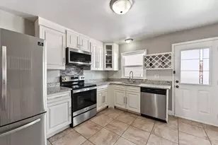 727 Lacy Ave, Streamwood, IL 60107 - Photo 10