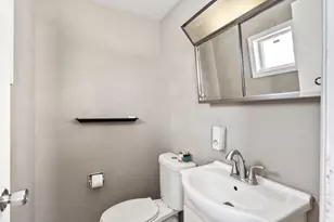 727 Lacy Ave, Streamwood, IL 60107 - Photo 20