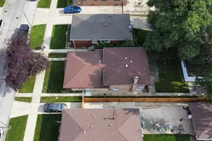 12919 S Escanaba Ave, Chicago, IL 60633 - Photo 12