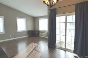 144 Bertram Dr, Yorkville, IL 60560 - Photo 8