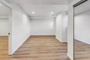 2002 W Coulter St, Chicago, IL 60608 - Photo 18