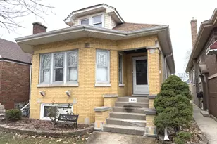 1940 Wenonah Ave, Berwyn, IL 60402 - Photo 1