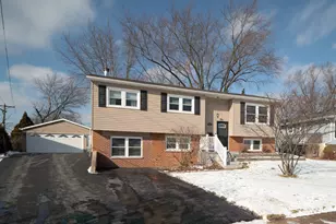 7324 Willow Ave, Woodridge, IL 60517 - Photo 1