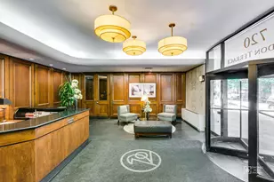 720 W Gordon Terrace, Chicago, IL 60613 - Photo 2