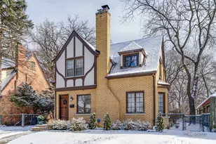 1419 N Jackson St, Waukegan, IL 60085 - Photo 1