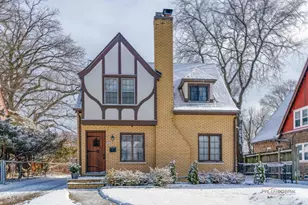 1419 N Jackson St, Waukegan, IL 60085 - Photo 2