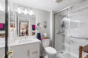 509 Aurora Ave, Naperville, IL 60540 - Photo 16