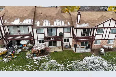 25 Illinois Avenue #M1, Schaumburg, IL 60193 - Photo 2