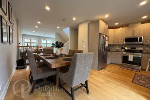 6834 W 65th St, Chicago, IL 60638 - Photo 8