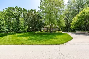 29 Timber Ridge Dr, Coal Valley, IL 61240 - Photo 8