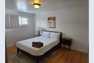 7014 N Kilbourn Avenue, Lincolnwood, IL 60712 - Photo 10