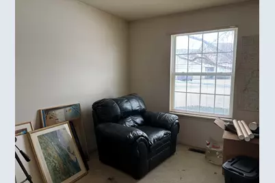 [Address not provided], Elgin, IL 60120 - Photo 4