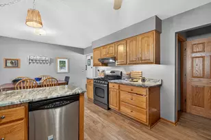 726 Jackson St, Marengo, IL 60152 - Photo 8